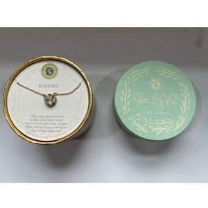 Sea La Vie -Blessed Necklace